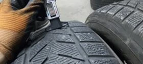 Гуми Зимни 235/60R16, снимка 4