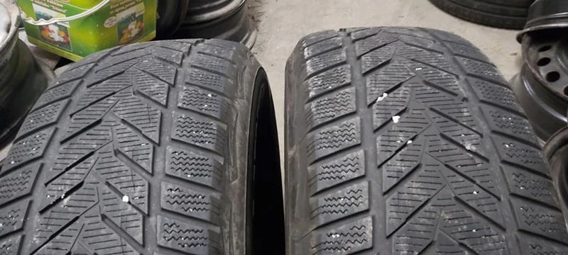 Гуми Зимни 235/60R16, снимка 3 - Гуми и джанти - 35608098