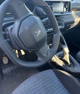Peugeot 208, снимка 14