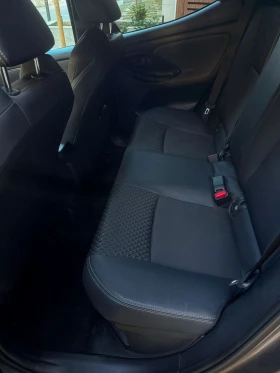 Toyota Yaris 1.5 hybrid, снимка 13