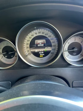 Mercedes-Benz C 220, снимка 6
