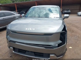 Kia EV9 Light Long Range, снимка 6