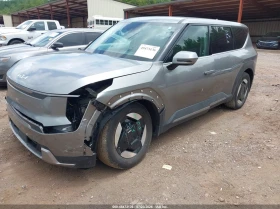 Kia EV9 Light Long Range, снимка 2