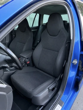 Skoda Octavia 1.6TDi 105кс * 118км* * Сервизна история* , снимка 13