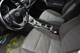 Toyota Auris 1.8i HYBRID - ЧИСТО НОВА ХИБРИДНА БАТЕРИЯ!, снимка 8 - Автомобили и джипове - 40655852