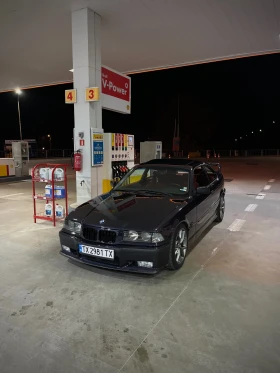 BMW 323 2.5 170кс - изображение 1