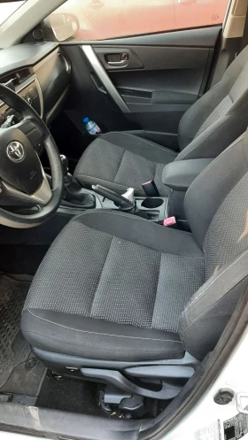 Toyota Auris - 7800 € / 15255.47 лв. - 31857101 3