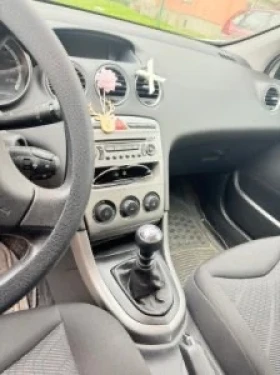 Peugeot 308, снимка 4 - Автомобили и джипове - 54702427