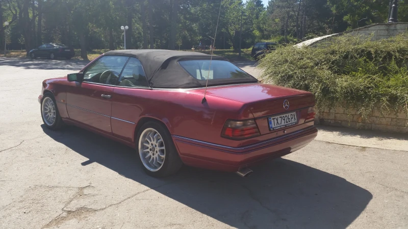 Mercedes-Benz E 200 2000-16в, снимка 4 - Автомобили и джипове - 47168536