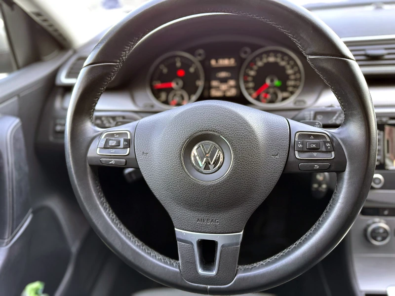 VW Passat 2.0Tdi ГЕРМАНИЯ, снимка 9 - Автомобили и джипове - 47923852