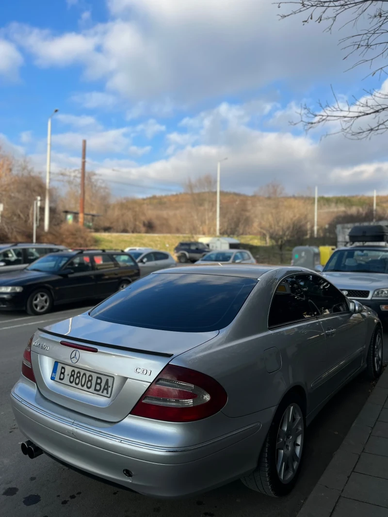 Mercedes-Benz CLK, снимка 2 - Автомобили и джипове - 48113125