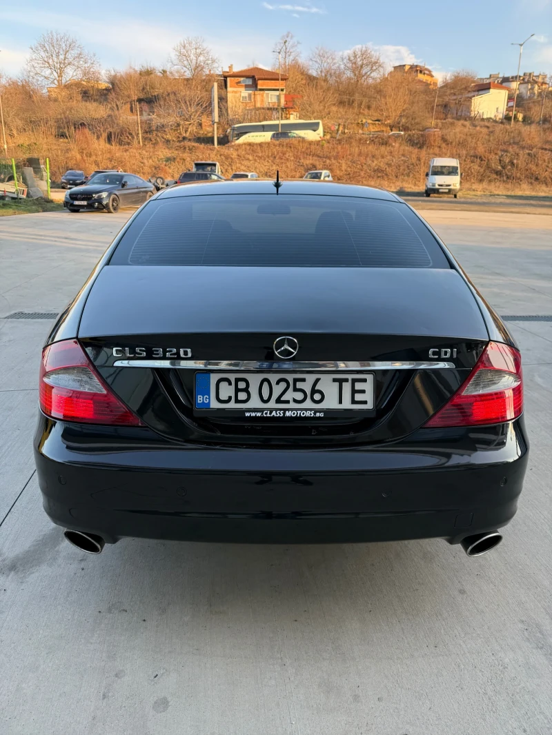 Mercedes-Benz CLS 320 Start/stop/Keyless/ПОДГРЕВ/ОБДУХВАНЕ/ОБСЛУЖЕН, снимка 5 - Автомобили и джипове - 48520916