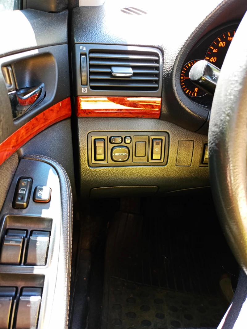 Toyota Avensis, снимка 6 - Автомобили и джипове - 51509797