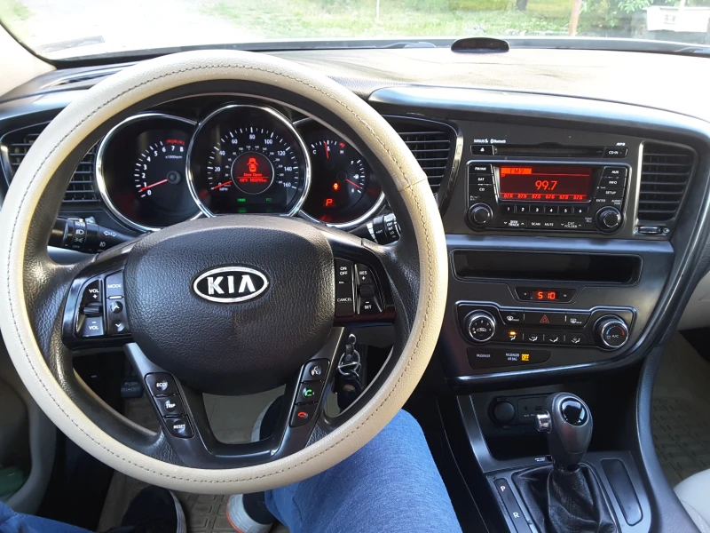 Kia Optima 2.4i АВТОМАТ, снимка 17 - Автомобили и джипове - 52348152