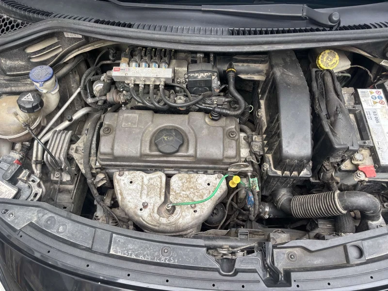 Peugeot 207, снимка 6 - Автомобили и джипове - 52432354