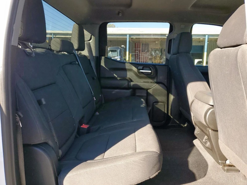 Chevrolet Silverado 5.3 K1500 CUSTOM, снимка 9 - Автомобили и джипове - 53124047