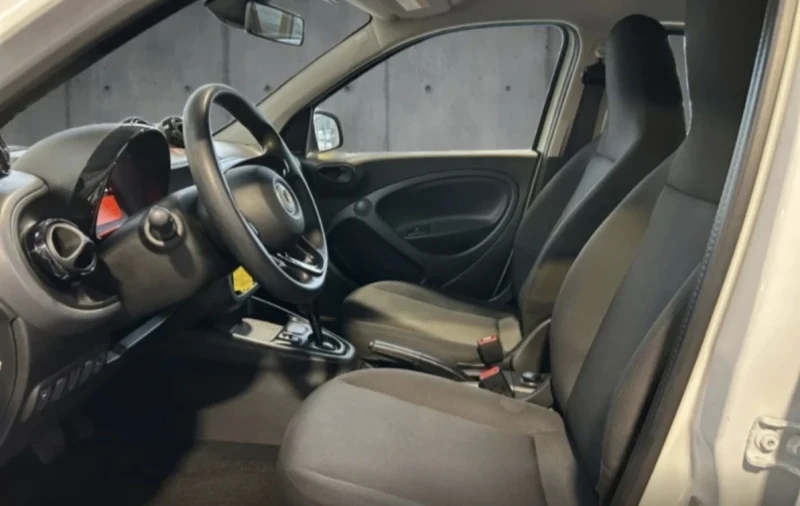 Smart Forfour EQ /22kw/Tempo/, снимка 6 - Автомобили и джипове - 53303139