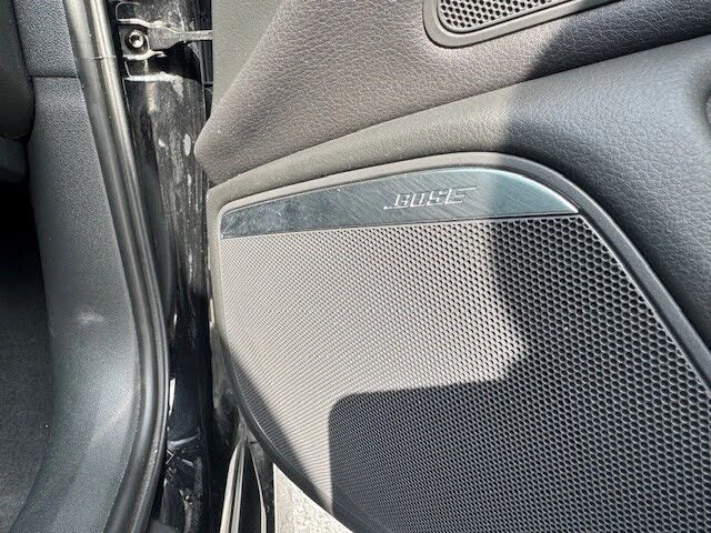 Audi A6 2.0T Technik  AWD АвтоКредит  (ЦЕНА ДО БГ), снимка 11 - Автомобили и джипове - 53699444