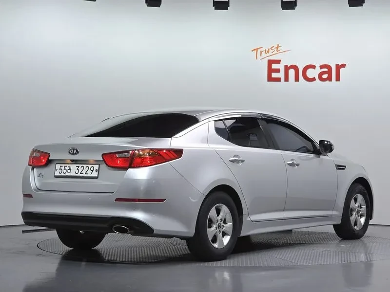 Kia K5 Lpi Deluxe, снимка 2 - Автомобили и джипове - 56127515