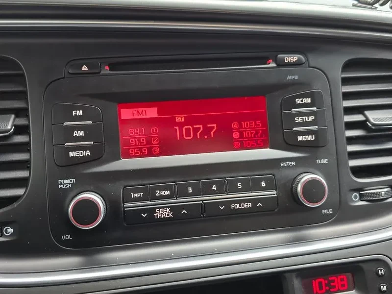 Kia K5 Lpi Deluxe, снимка 14 - Автомобили и джипове - 56127515