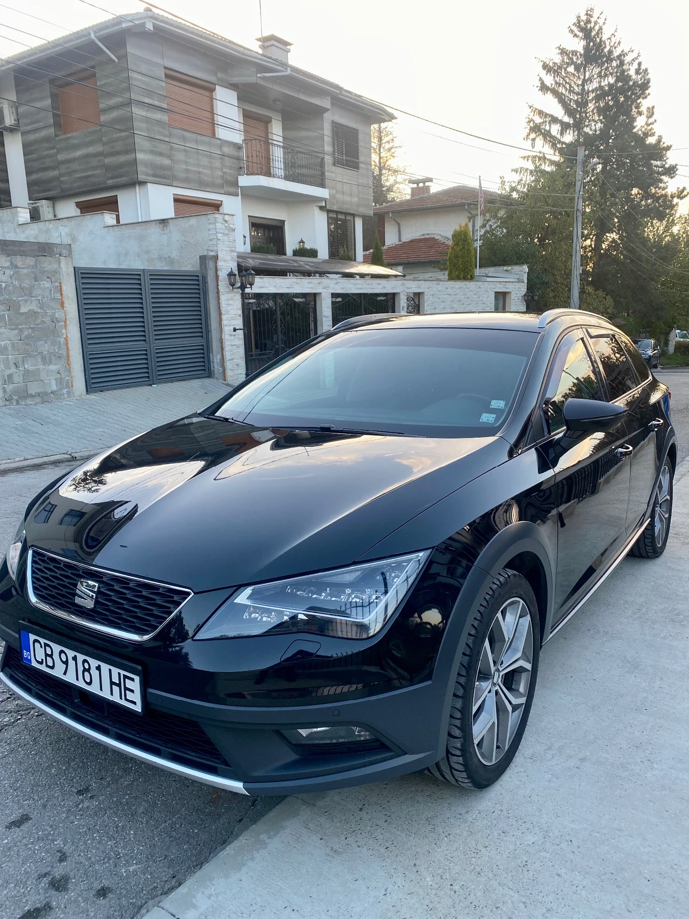 Seat Leon Xperience 4x4 DSG - изображение 4