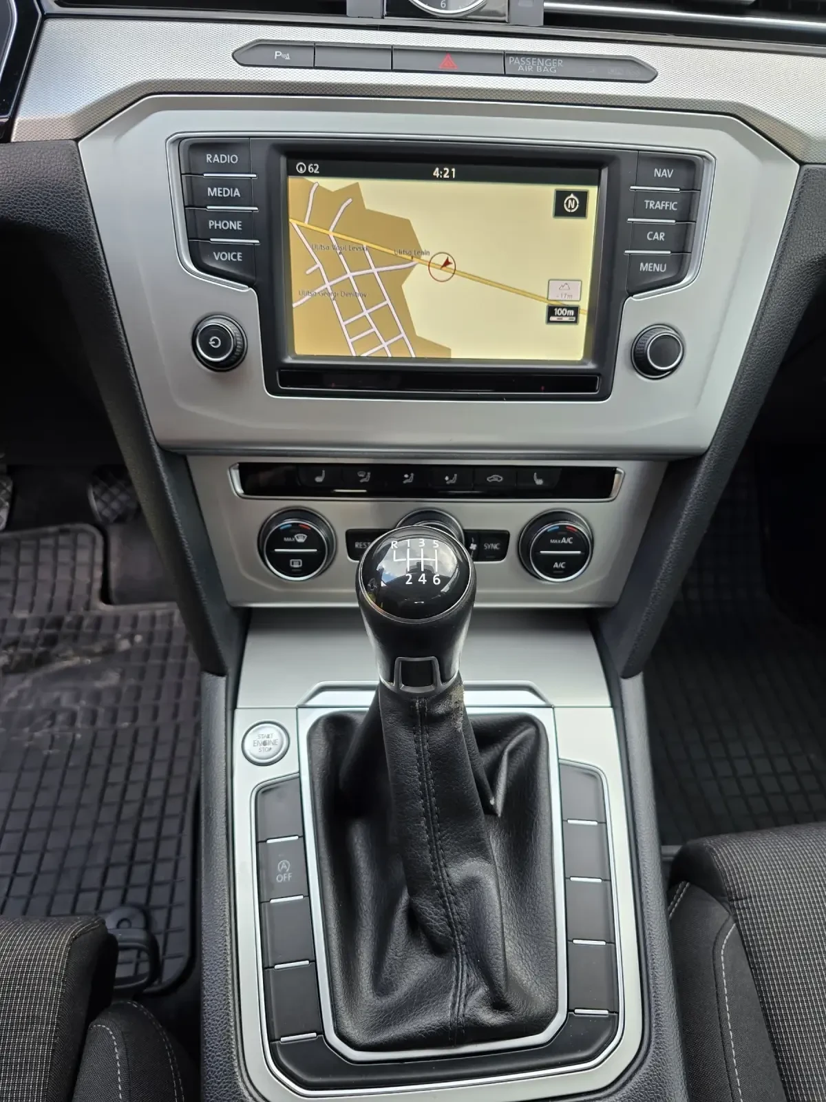 VW Passat 2.0TDI BlueMotion Euro6  - изображение 10