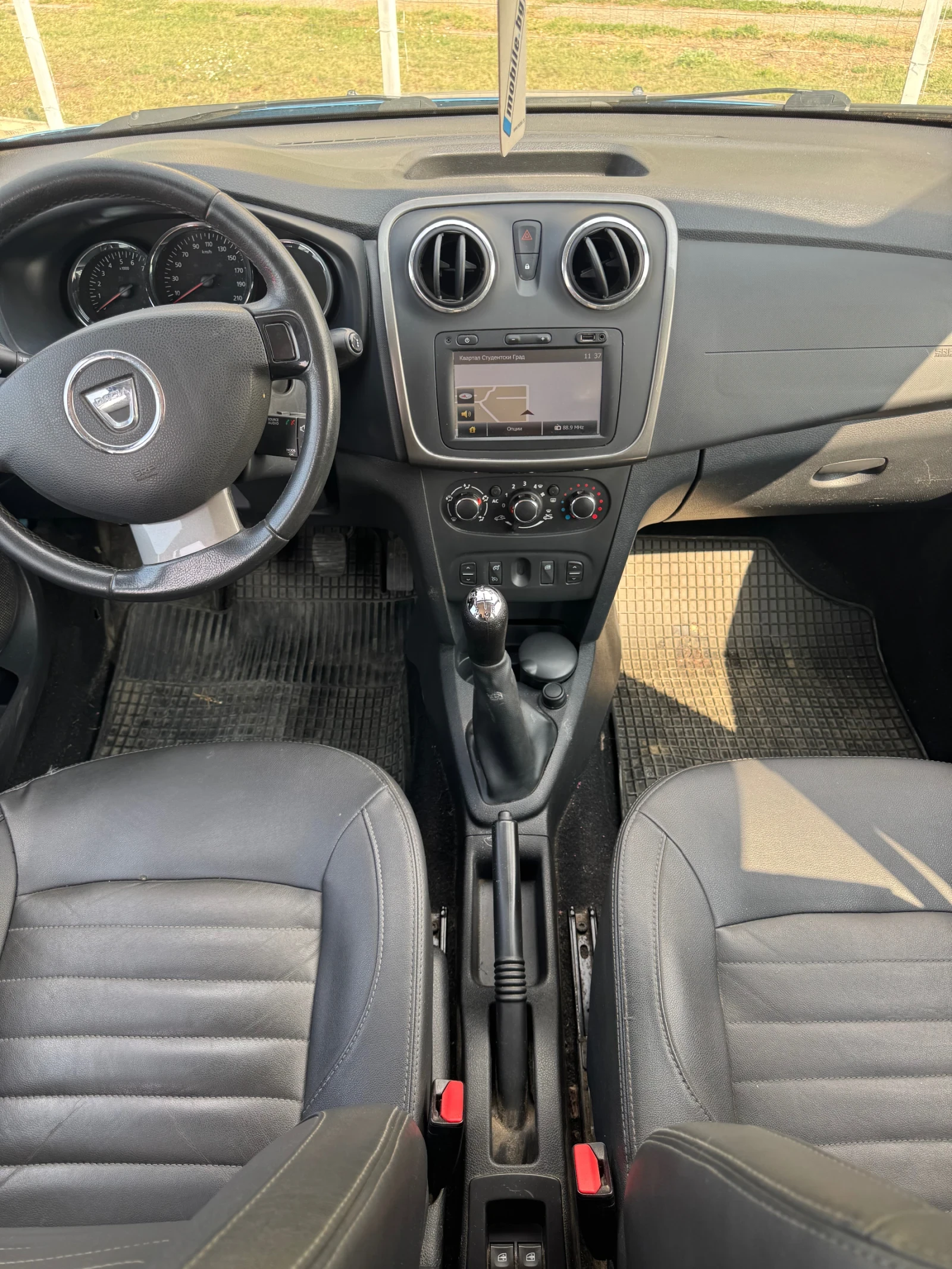 Dacia Sandero Stepway 1.5 dCi 90 - изображение 5