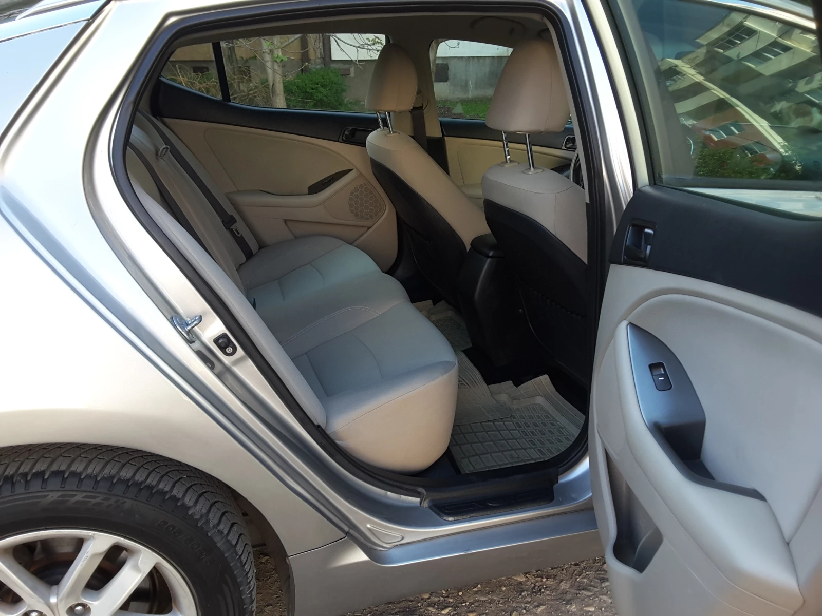 Kia Optima 2.4i  | Mobile.bg   11