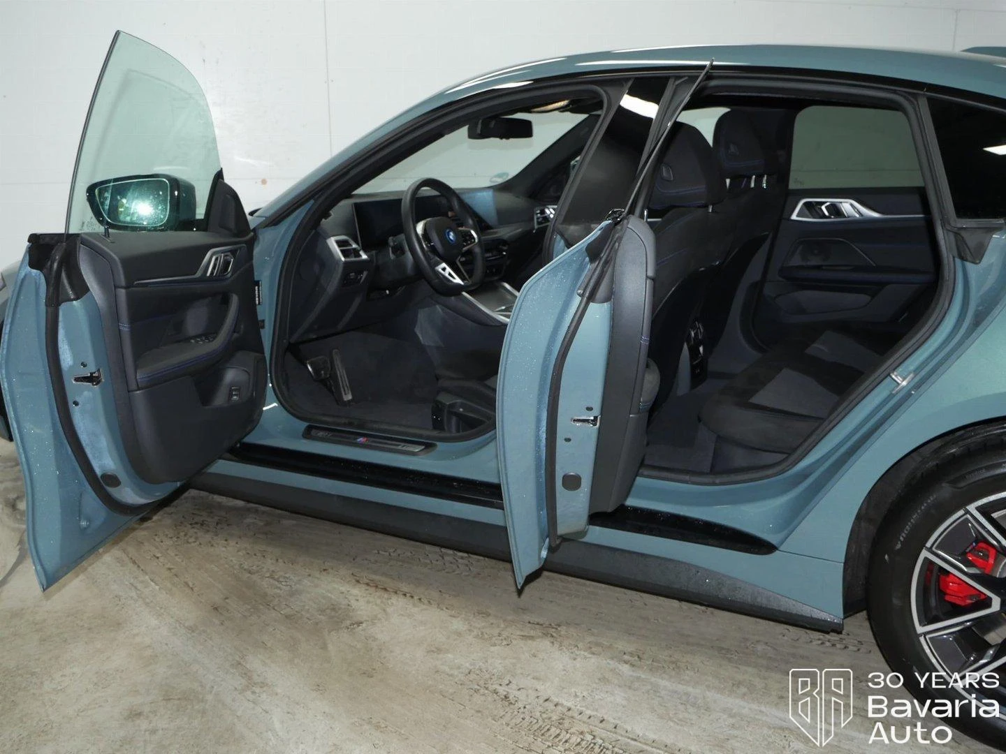 BMW i4 40 eDrive M Sport Paket  | Mobile.bg   5