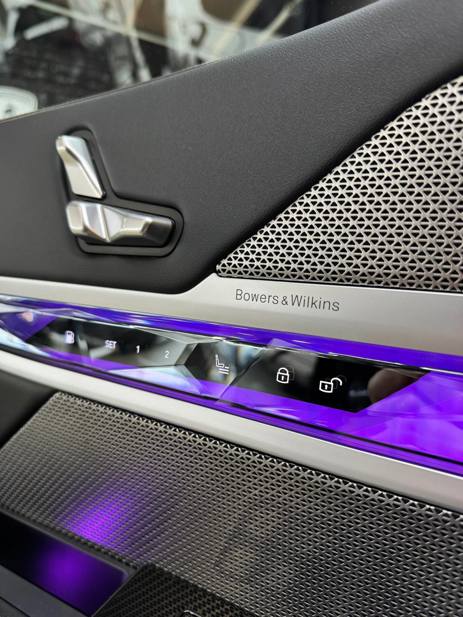 BMW 750 e xDrive * FULL ������* B&W* ��������* M PACKET*  | Mobile.bg � ����������� 12