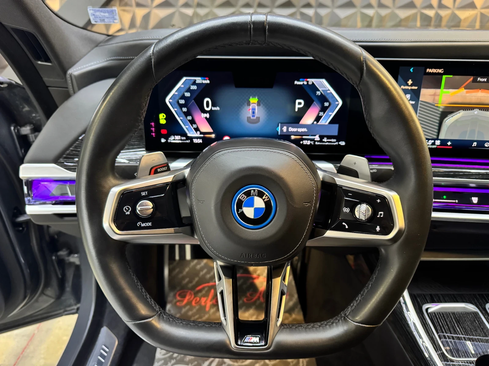 BMW 750 e xDrive * FULL Екстри* B&W* ПАНОРАМА* M PACKET*  - изображение 10