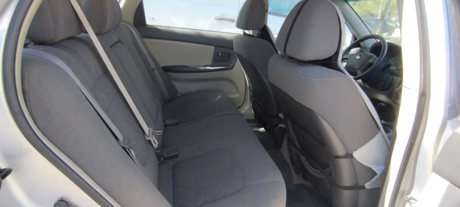 Kia Cerato 1, 5 CRDI 16V, снимка 12 - Автомобили и джипове - 54151356