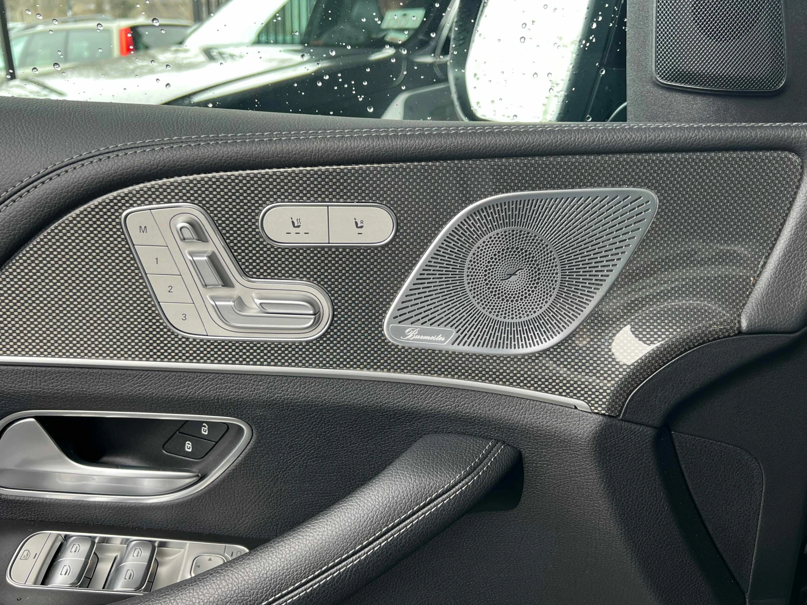 Mercedes-Benz GLE 450 AMG PACK/BURMESTER/360/Distronic/МАСАЖ, снимка 14 - Автомобили и джипове - 54439681