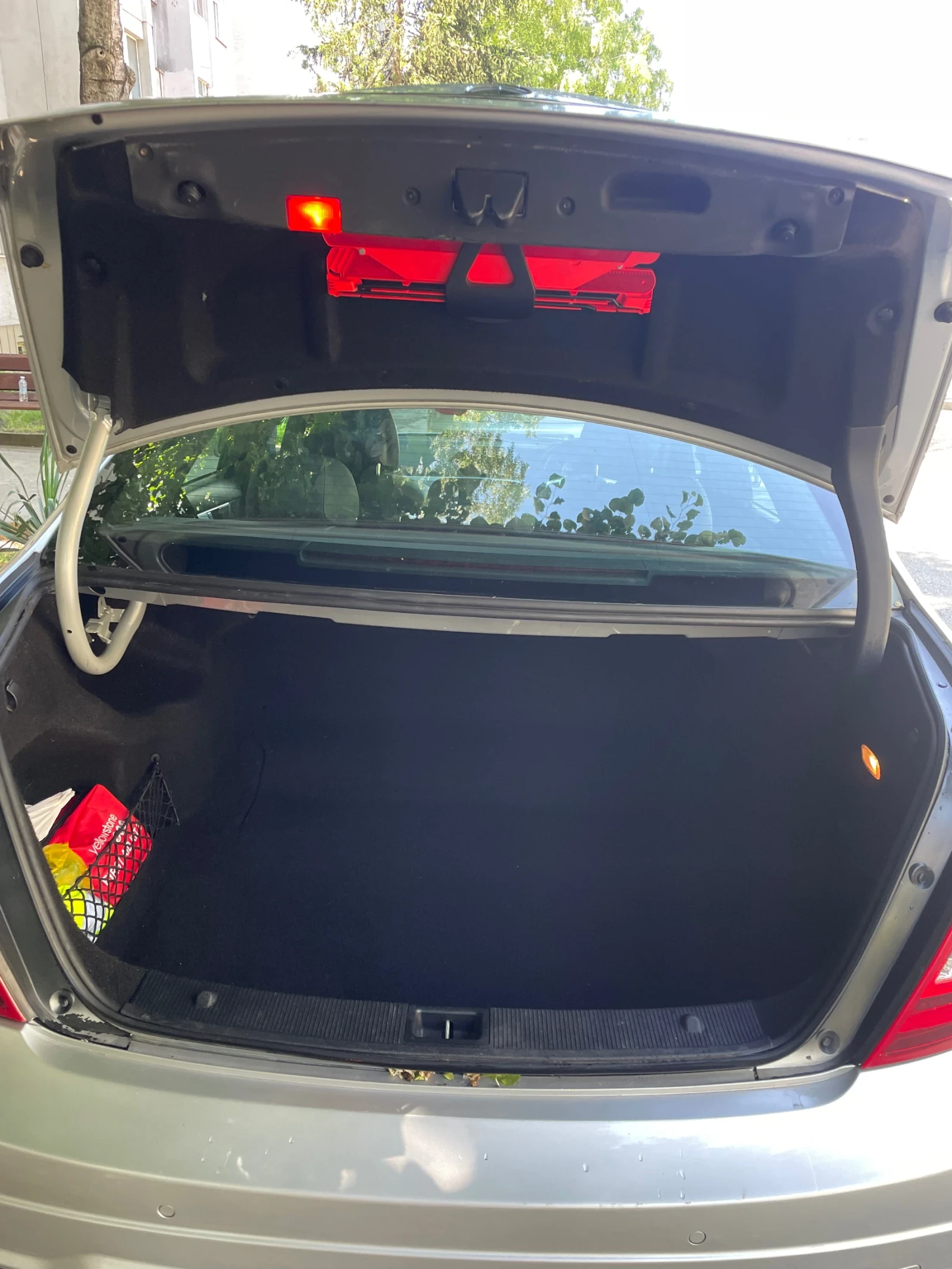 Mercedes-Benz C 220, снимка 11 - Автомобили и джипове - 54710836