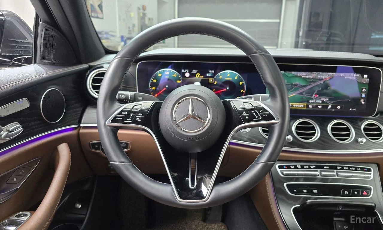 Mercedes-Benz E 250 AMG LINE* ПОДГРЕВ* НАВИГАЦИЯ* ОБДУХВАНЕ* , снимка 5 - Автомобили и джипове - 54972698