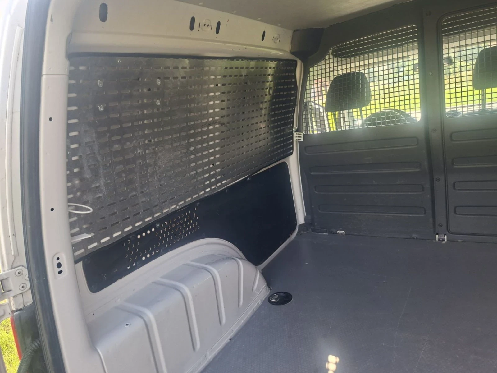 VW Caddy, снимка 7 - Автомобили и джипове - 55450839