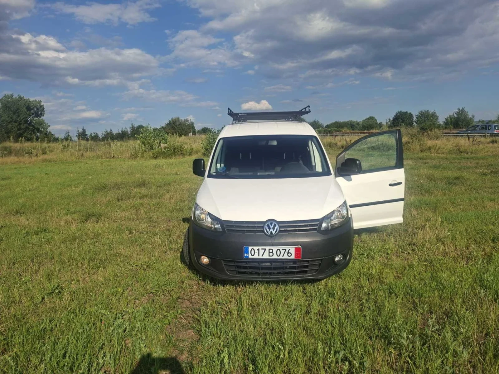VW Caddy, снимка 4 - Автомобили и джипове - 55450839