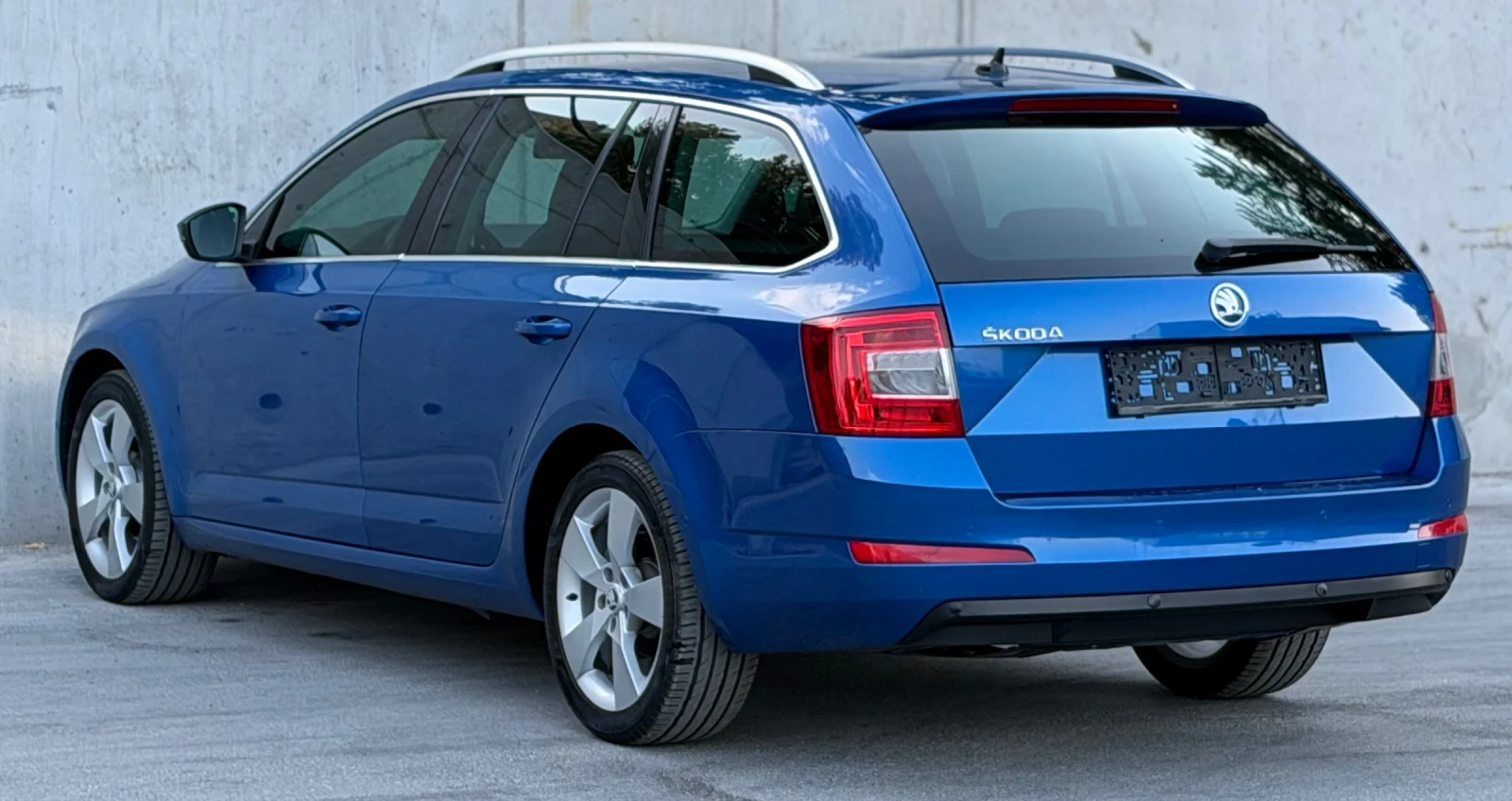 Skoda Octavia 1.6TDi 105�� * 118��* * �������� �������*  | Mobile.bg � ����������� 4