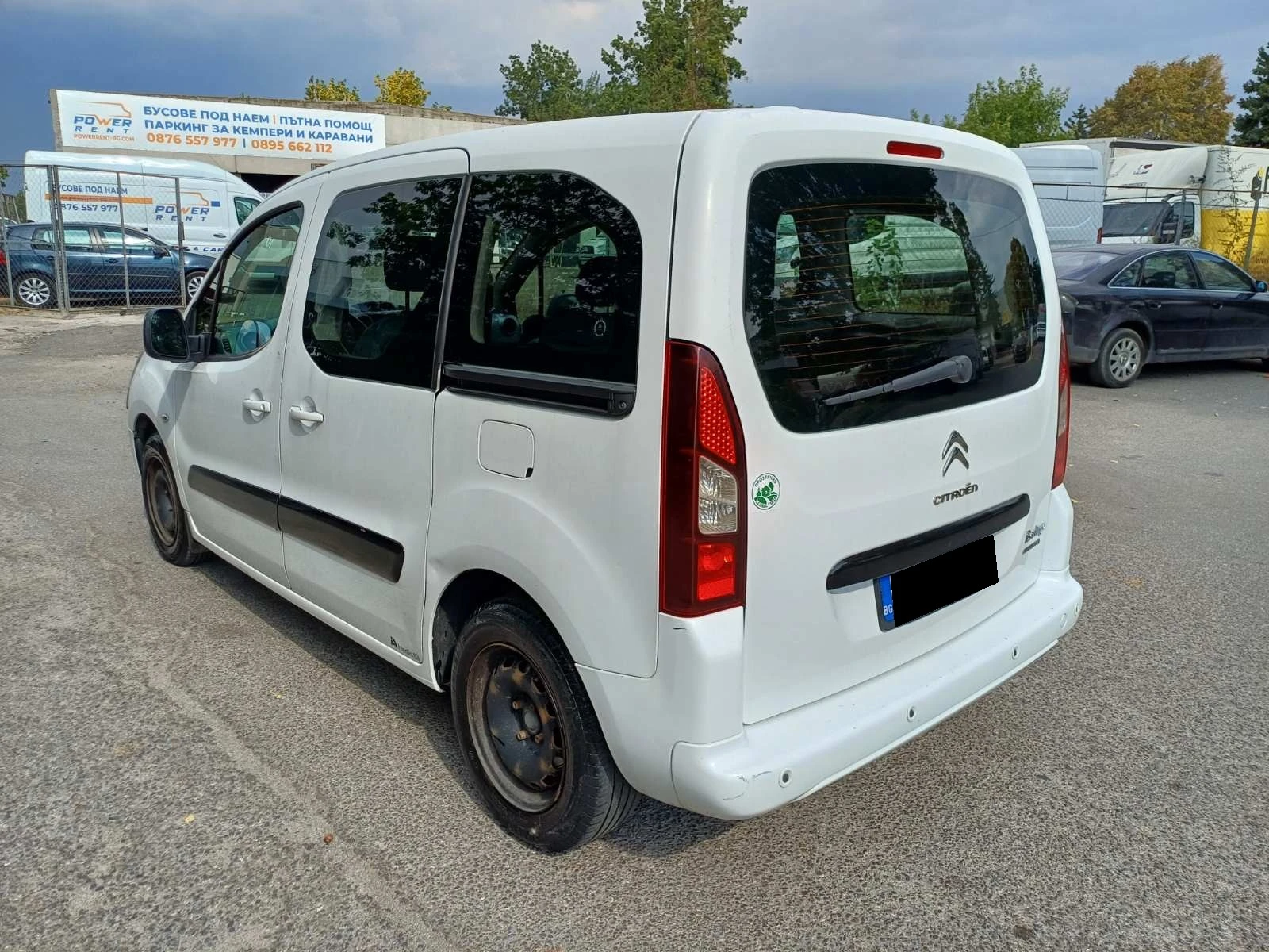 Citroen Berlingo 1.6eHDi Tendance, снимка 6 - Автомобили и джипове - 56165379