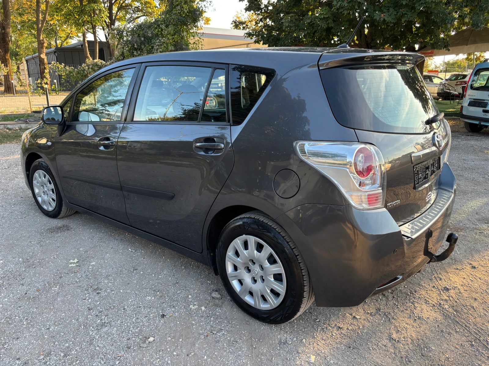 Toyota Corolla verso 2011+ 1.6VVTI+ �.������� | Mobile.bg � ����������� 6