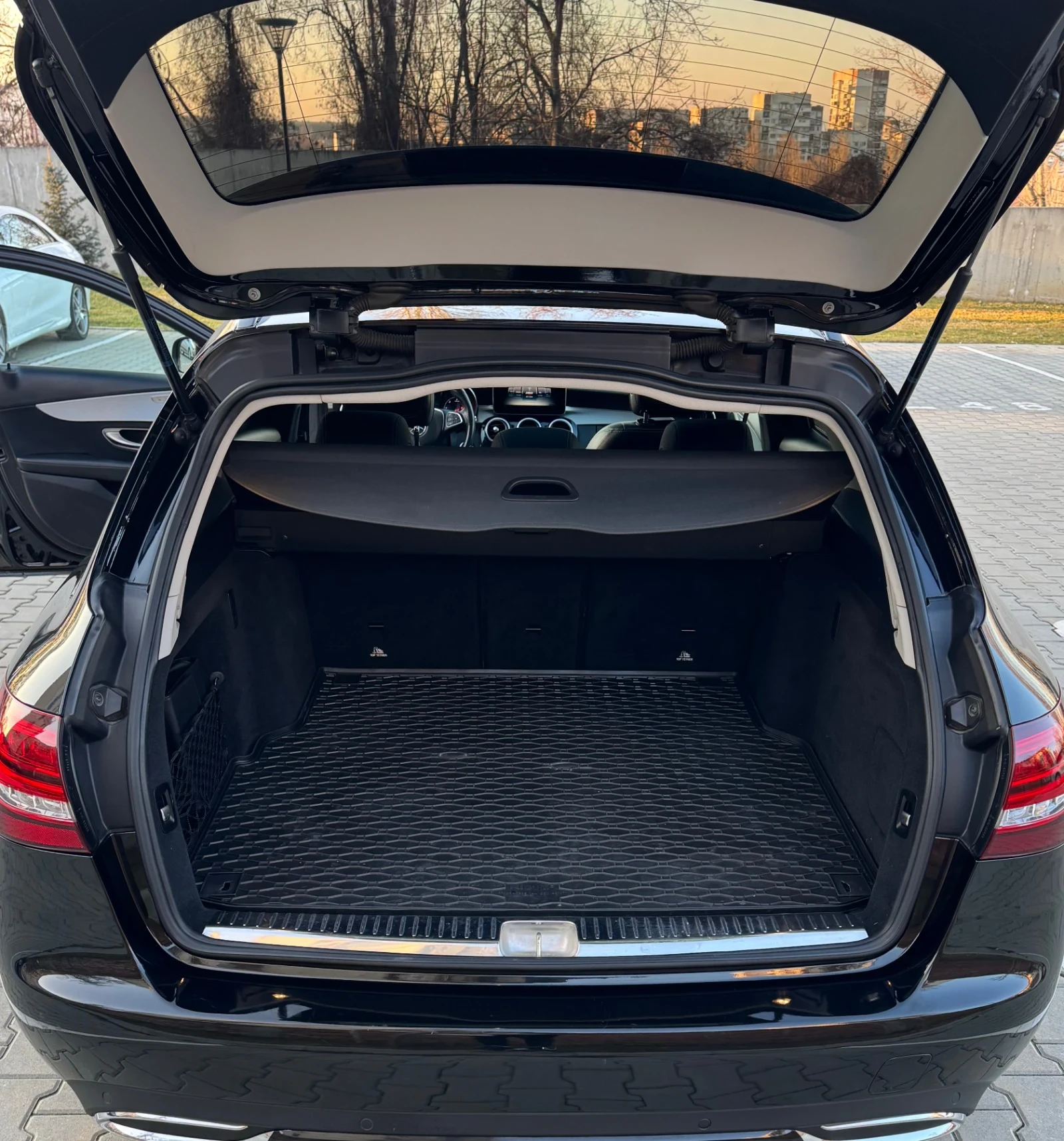 Mercedes-Benz C 220 4 Matic 9G-Tronic Led Pano 170hp | Mobile.bg � ����������� 11