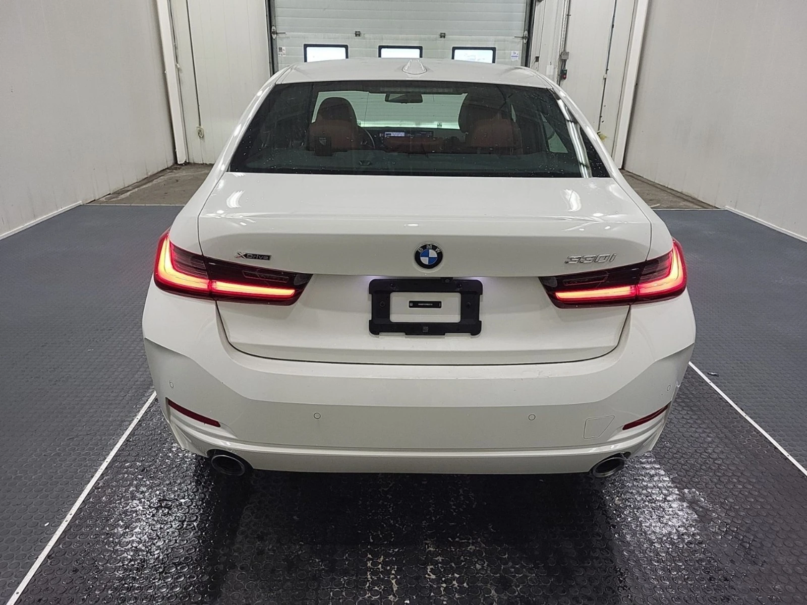 BMW 330 i XDRIVE - �������� - ������� | Mobile.bg � ����������� 5
