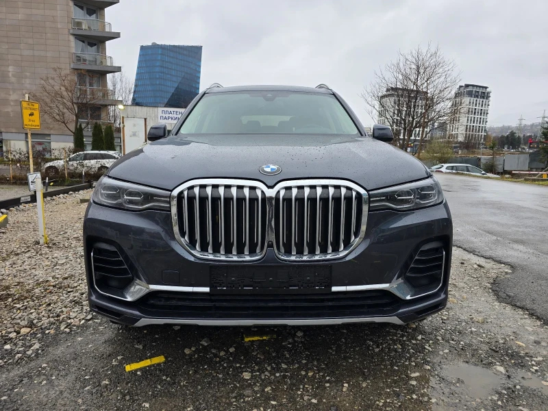 BMW X7 40i, снимка 4 - Автомобили и джипове - 48282590