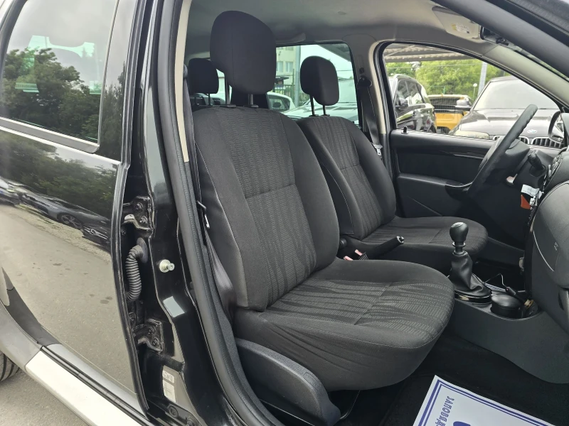 Dacia Duster 1.5dci 108к с, снимка 12 - Автомобили и джипове - 51043405