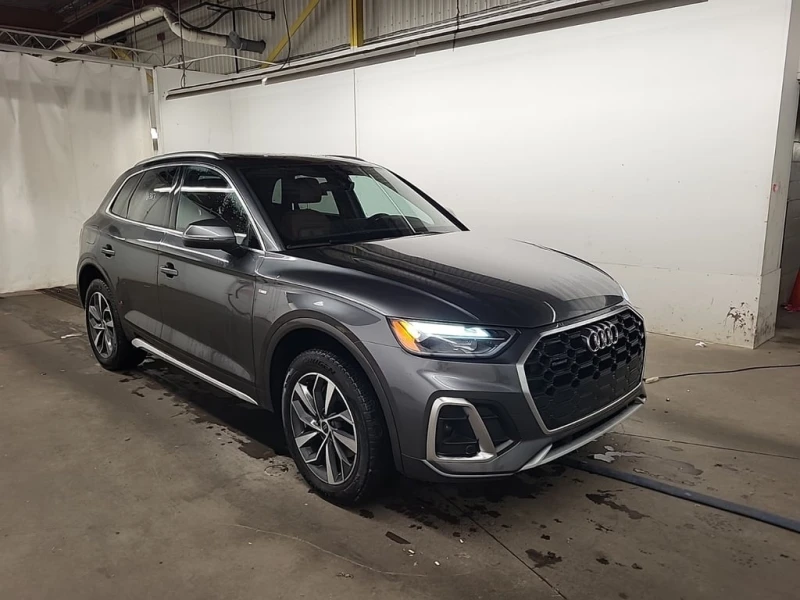 Audi Q5 * PROGRESSIV * CARFAX * БЕЗ ПЪРВОНАЧАЛНА ВНОСКА, снимка 2 - Автомобили и джипове - 52713941