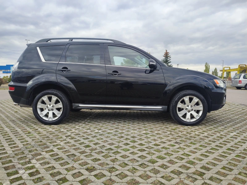 Mitsubishi Outlander, снимка 6 - Автомобили и джипове - 53433753