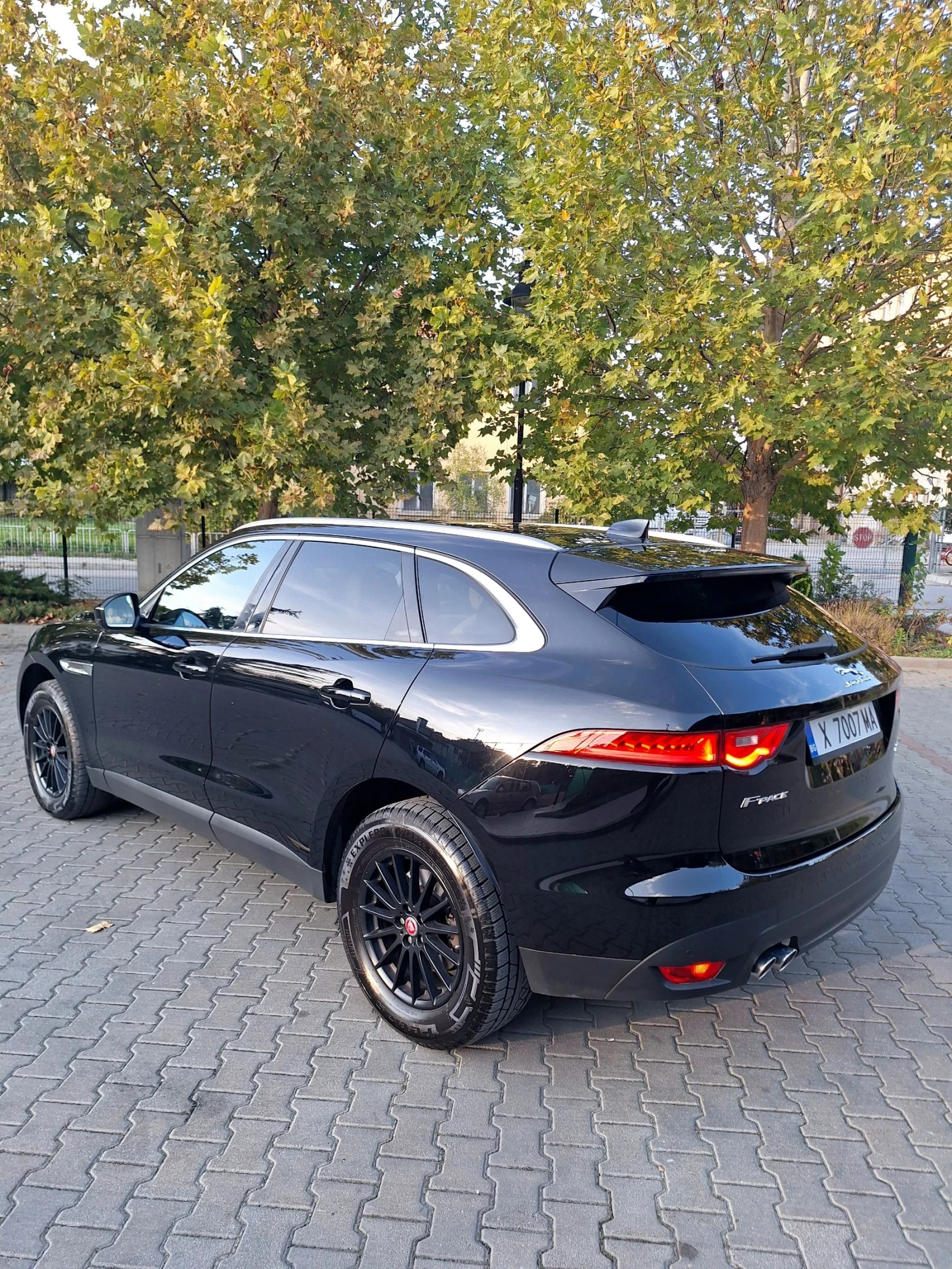 Jaguar F-PACE PRESTIGE/ 8ZF / FULL ОБСЛУЖЕН - изображение 3