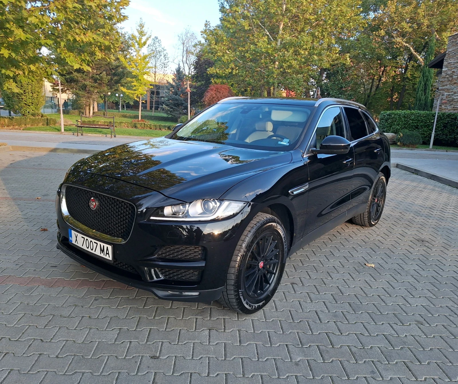 Jaguar F-PACE PRESTIGE/ 8ZF / FULL ОБСЛУЖЕН - [1] 