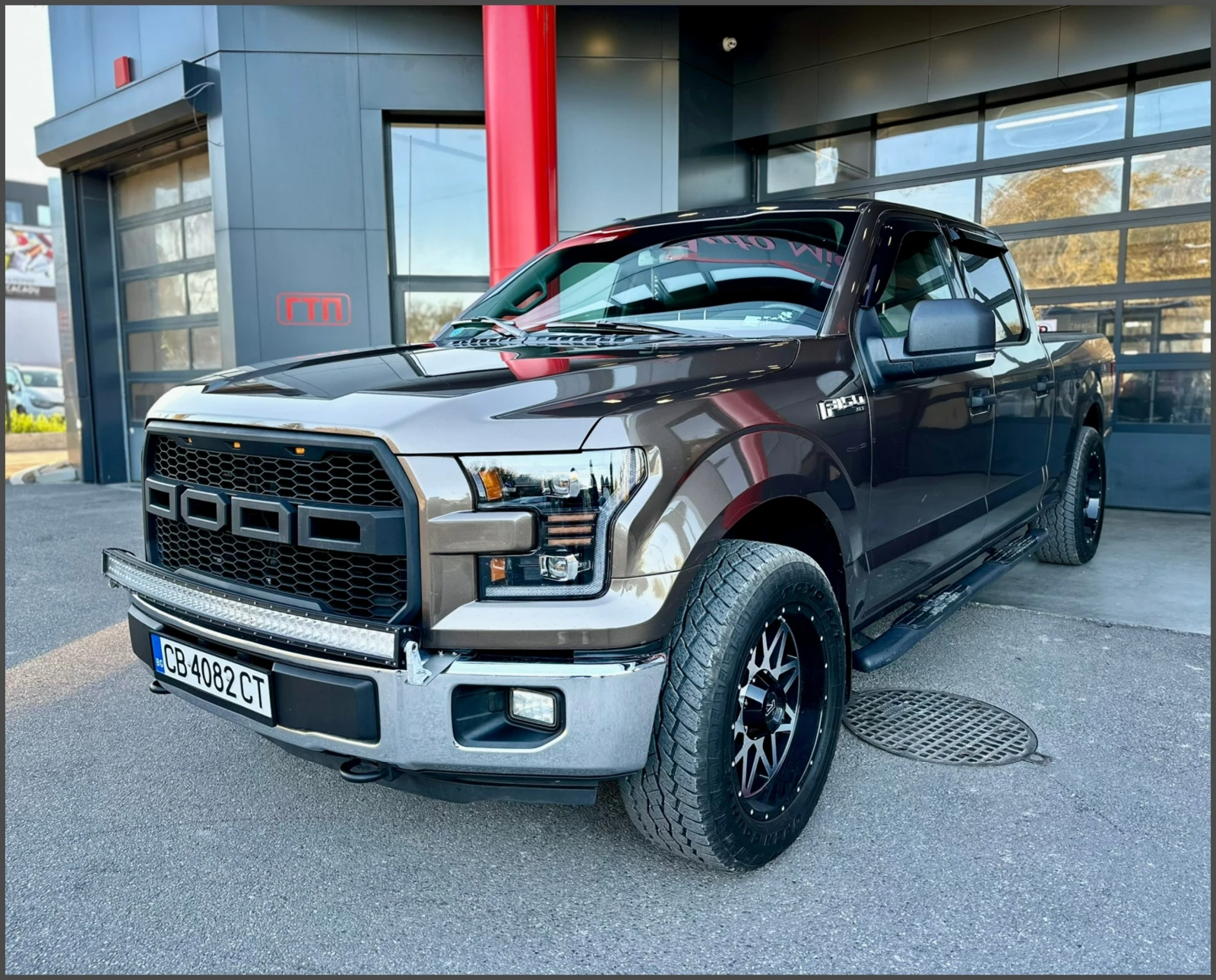 Ford F150 XLT - изображение 3