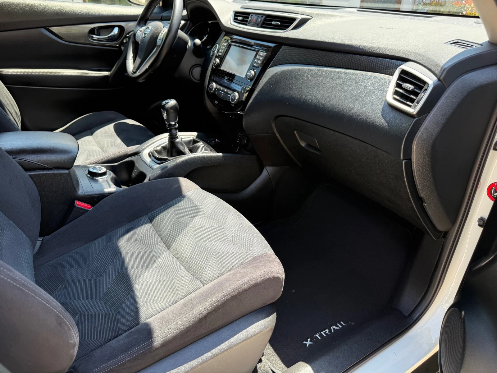 Nissan X-trail 1.6CRDI 4WD - изображение 10